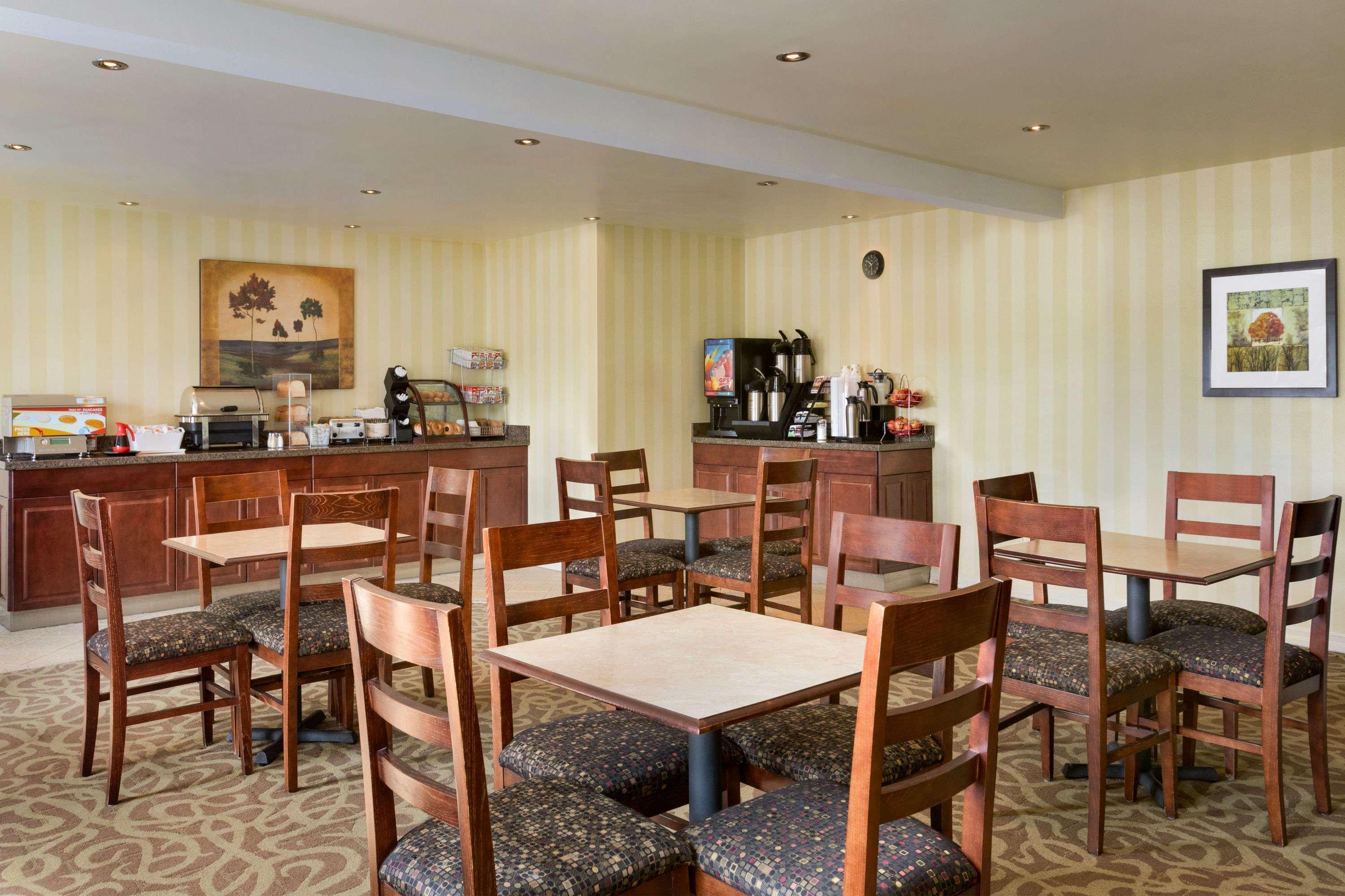 Travelodge By Wyndham סימקו מראה חיצוני תמונה