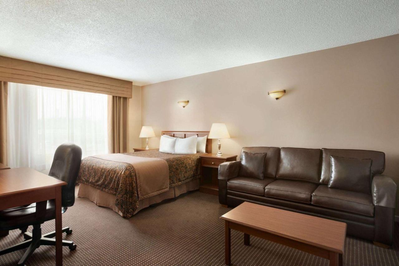 Travelodge By Wyndham סימקו מראה חיצוני תמונה