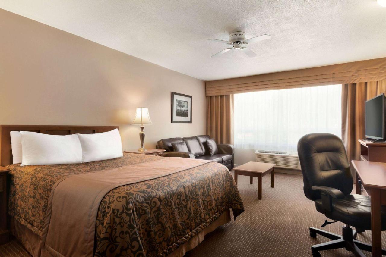 Travelodge By Wyndham סימקו מראה חיצוני תמונה
